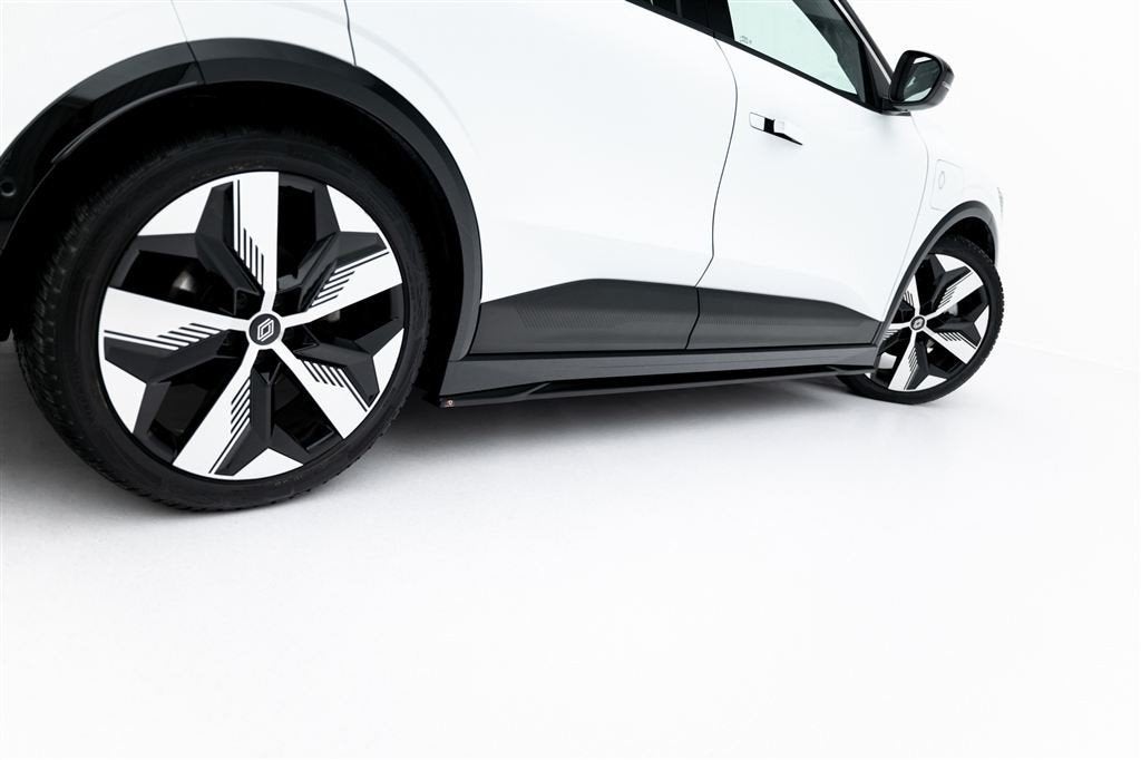 Maxton Design Renault Megane E-Tech Electric Skirts Diffuser, Verzenden, Automotive Parts, A.parts@hotmail.nl, Trasmolenlaan 12 3447 GZ Woerden
