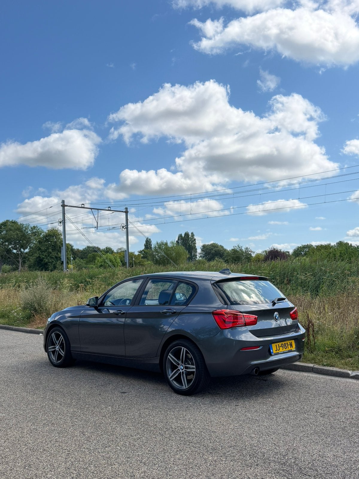 Foto 3 van BMW 1-Serie 118i 136pk EDE Aut 2016 Facelift