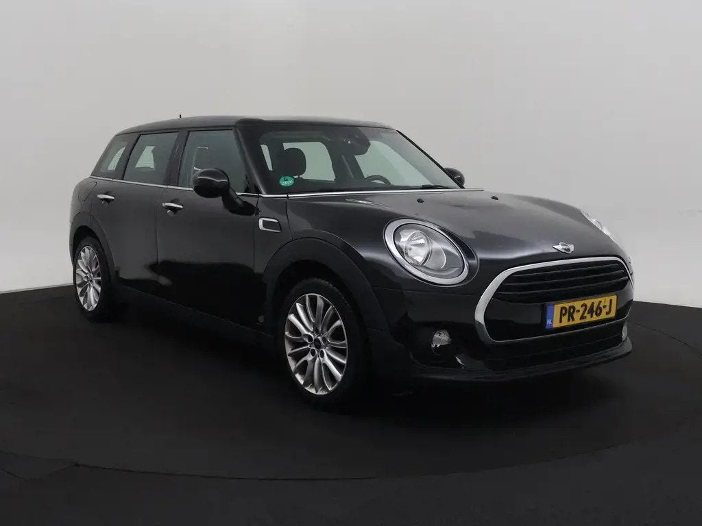 Mini Clubman 1.5 One Pepper, Voorwielaandrijving, Gebruikt, Zwart, 102 pk