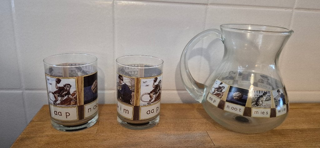 Aap noot mies kan karaf met 2 glazen ter steege, Ophalen of Verzenden, Glas, Wedgwood, Compleet servies