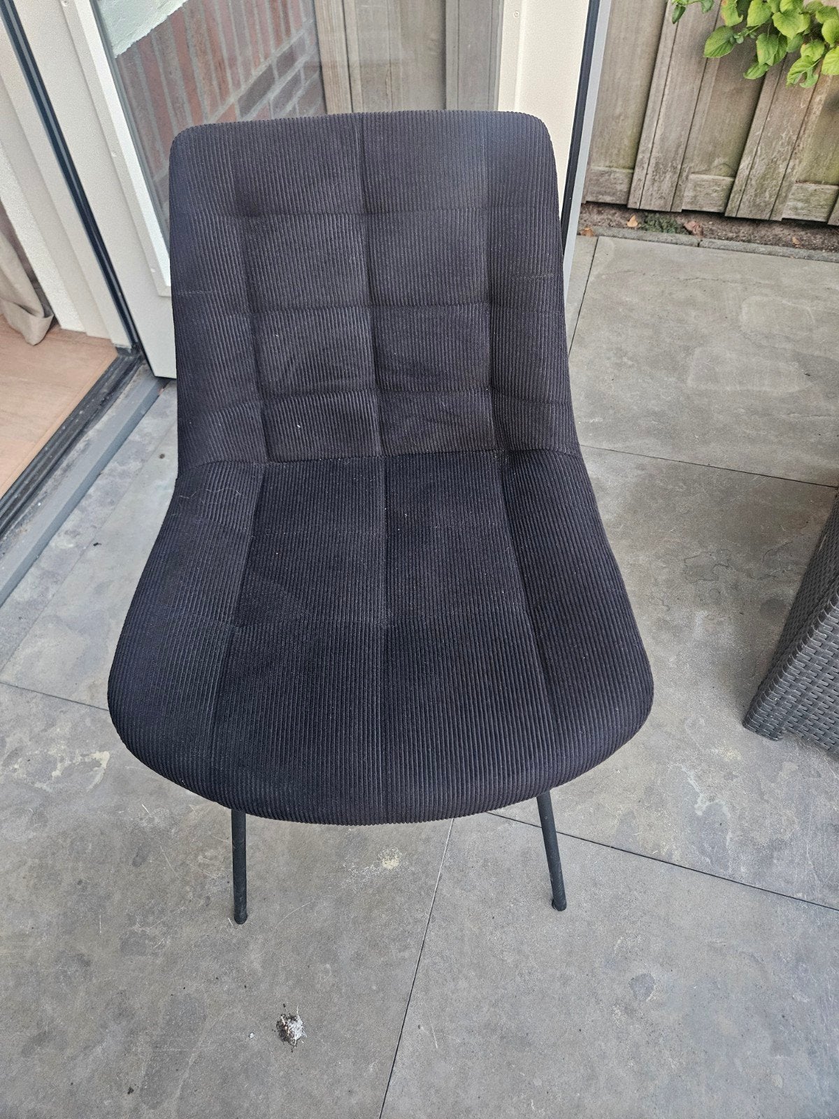 2x zwarte ribfluwelen eetkamerstoel, Ophalen, Gebruikt, Twee, Modern, Industrieel