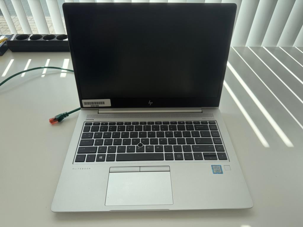 Hp Elitebook 840 G6 - i7 - 16GB RAM - zo goed als nieuw, Computers en Software, Windows Laptops, Ophalen, 2 tot 3 Ghz, Qwerty