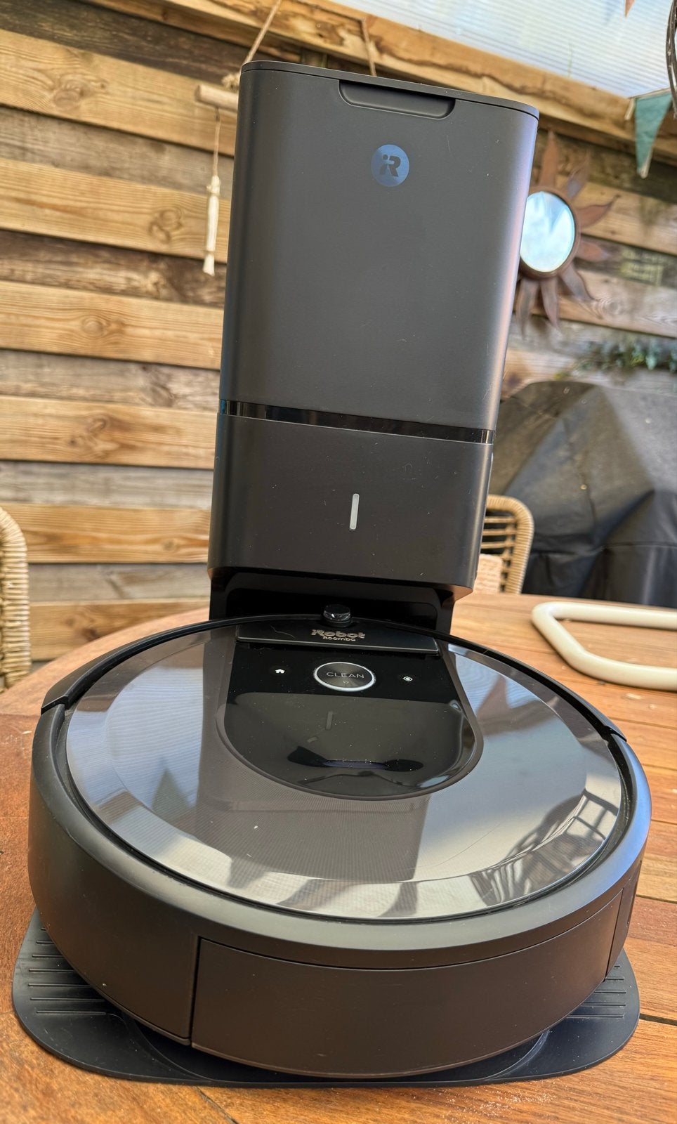 iRobot Roomba i7+ met Clean Base - Robotstofzuiger, Ophalen, IRobot, Automatisch legen, Zo goed als nieuw