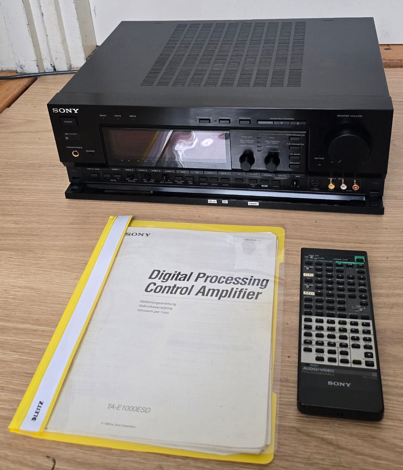 Sony TA-E1000ESD Digital Processing Control Amplifier, Ophalen, Zo goed als nieuw, Sony