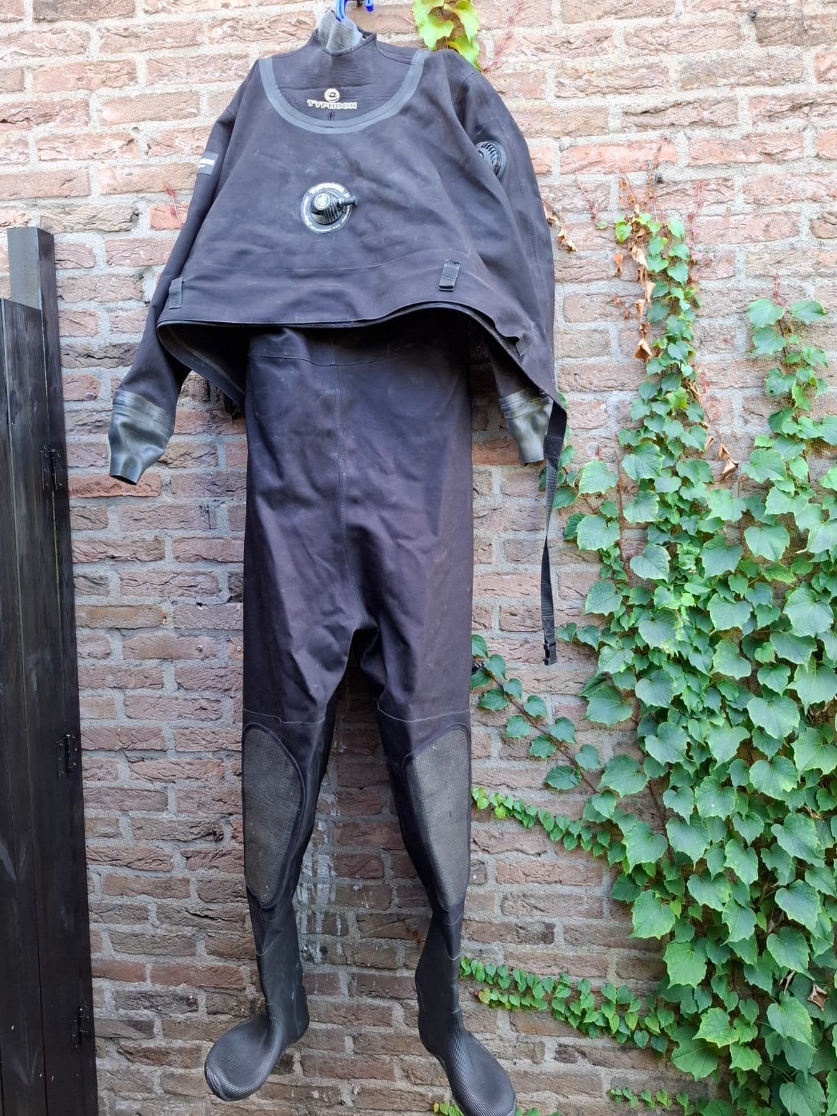 droogduikpak, Watersport en Boten, Duiken, Ophalen of Verzenden, Duikpak