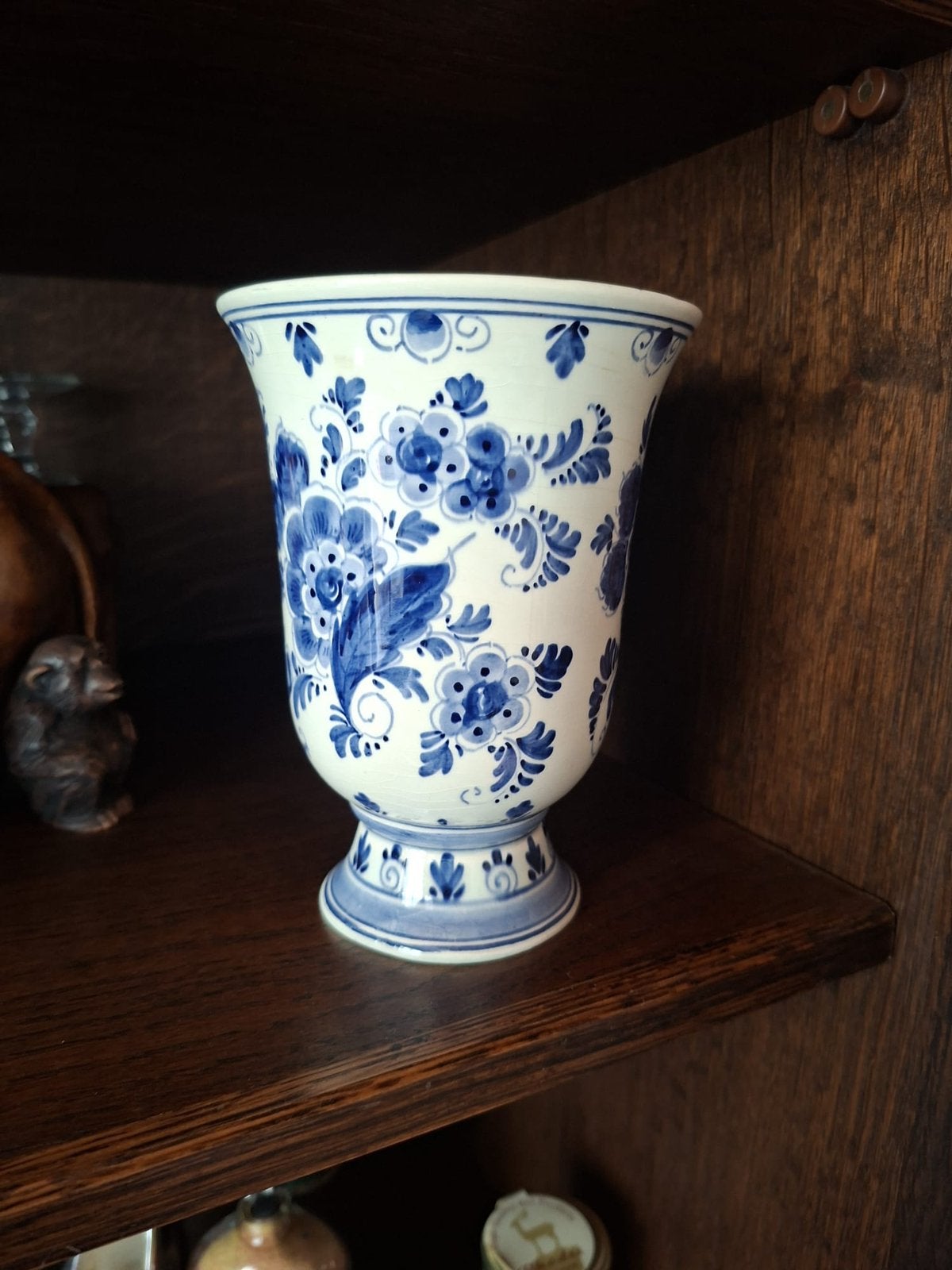 Delfs blauw vaasje, Ophalen