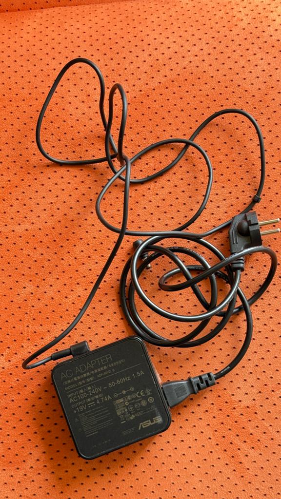 Originele ASUS Laptop Adapter / Oplader - 90W (19V / 4.74A), Ophalen of Verzenden, Gebruikt