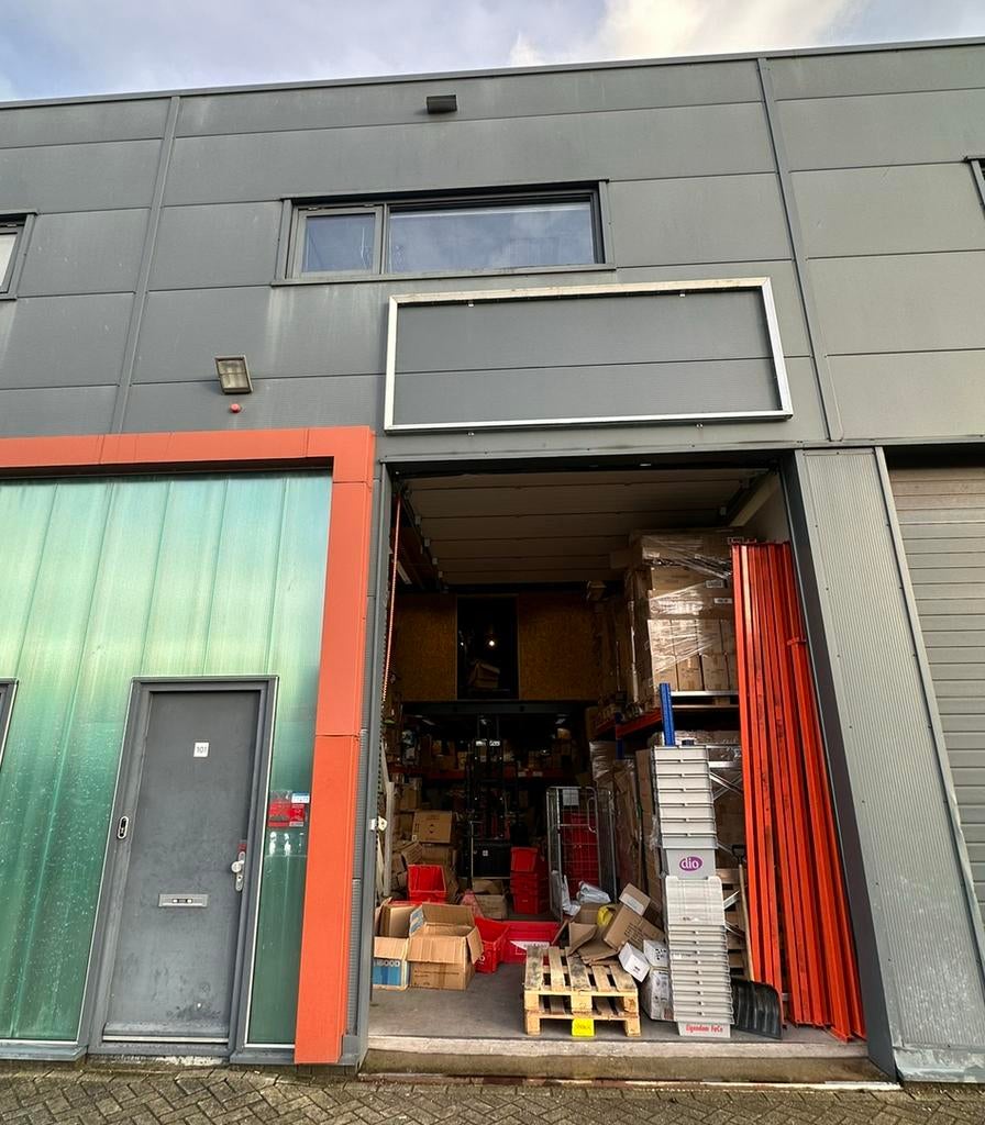 Bedrijfsruimte Mijdrecht - 144m2 met kantoor en opslag, Zakelijke goederen, Bedrijfs Onroerend goed, 144 m², Huur, Bedrijfsruimte