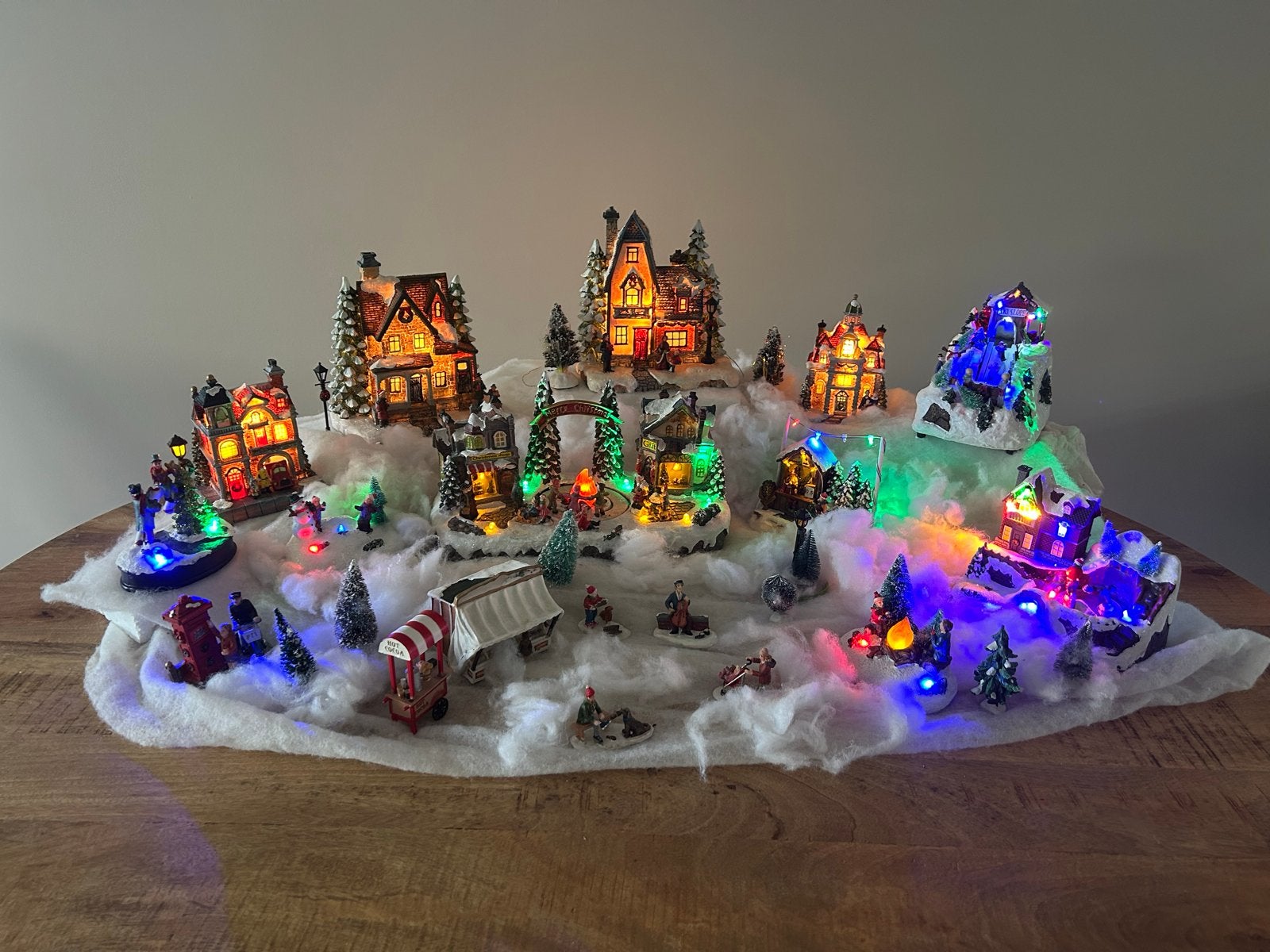 Volledige kerststad/huisjes zeer compleet, Ophalen