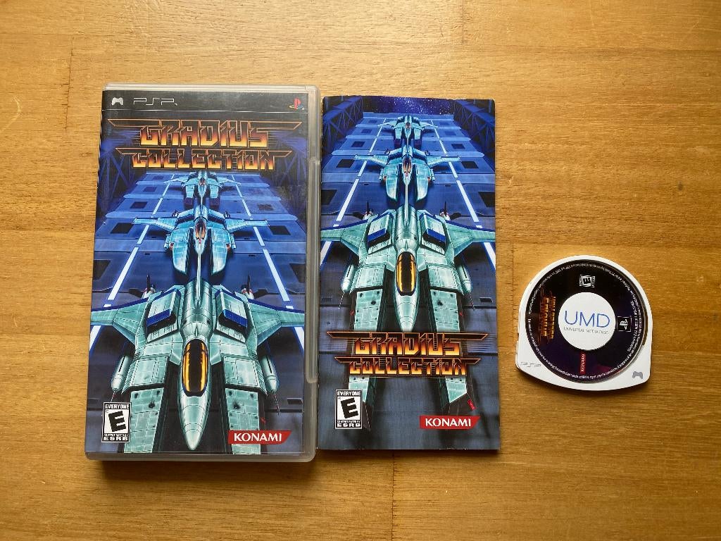 Gradius collection psp, Spelcomputers en Games, 1 speler, Racen en Vliegen, Ophalen of Verzenden, Zo goed als nieuw
