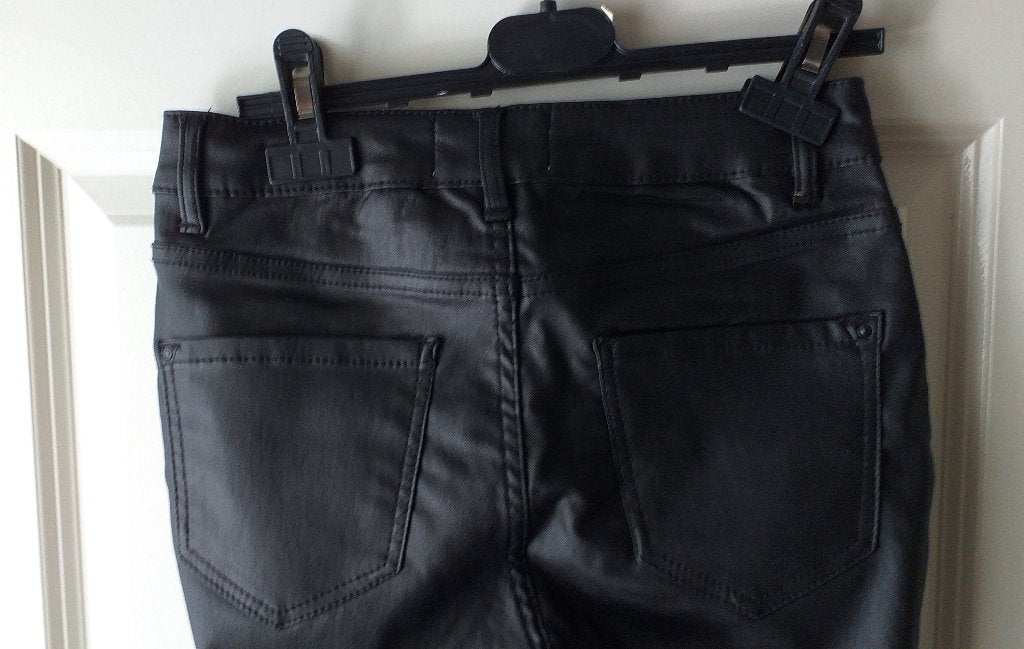 Skinny leder look broek zwart 36 38 ( Jool ), Zwart, Ophalen of Verzenden, Zo goed als nieuw, Maat 36 (S)