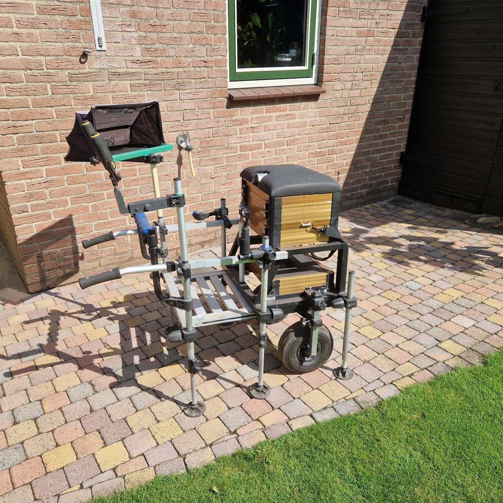 vis stoel krukken multifunctioneel, Ophalen, Zo goed als nieuw, Overige typen