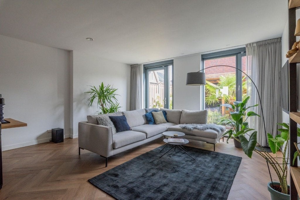 inbetween grijze gordijnen, Huis en Inrichting, Stoffering | Gordijnen en Lamellen, Ophalen, Met haken, Zo goed als nieuw, Gordijn