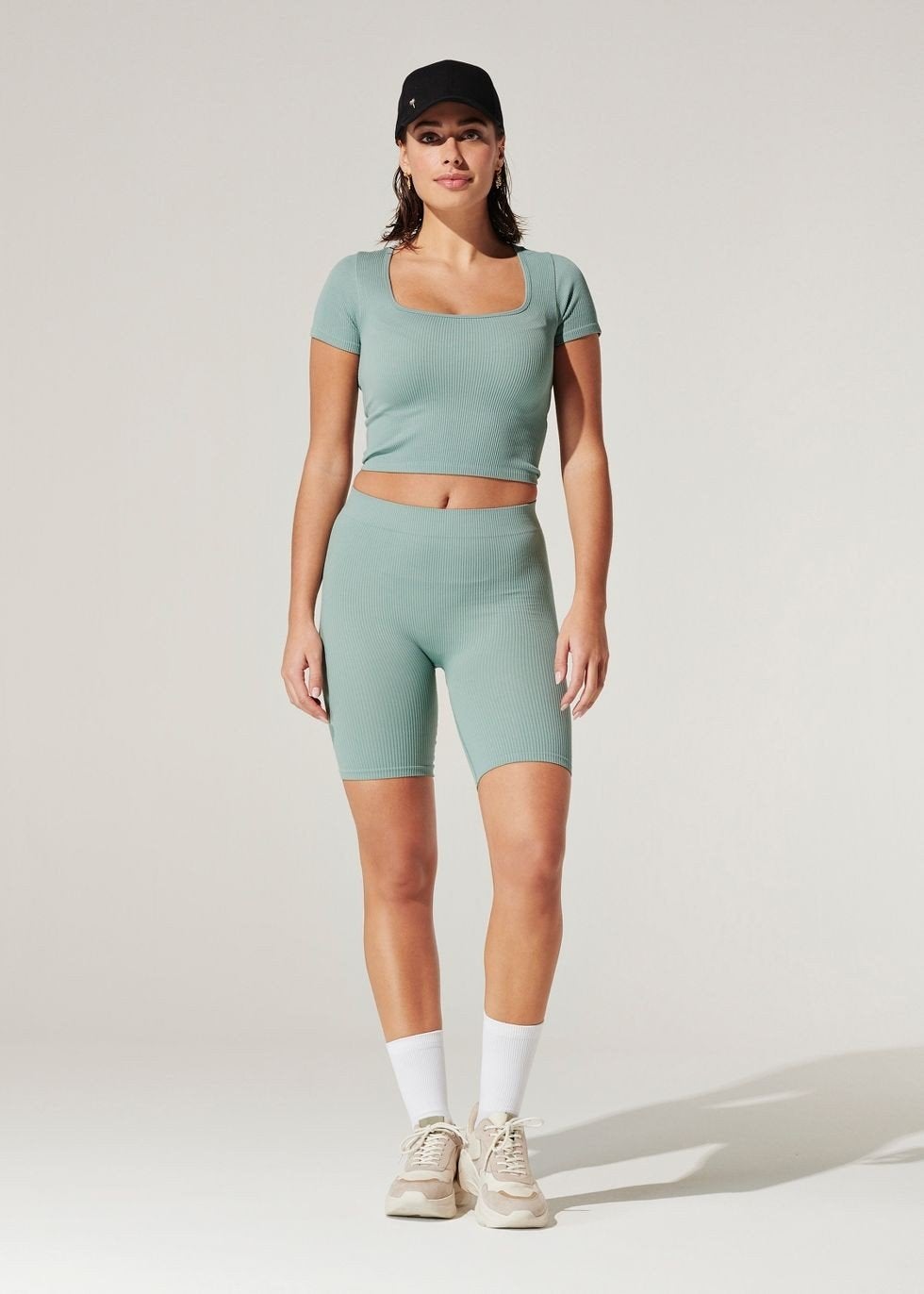 Costes kort stretch broekje saliegroen maat L nieuw, Kort, Maat 42/44 (L), Nieuw, Ophalen of Verzenden
