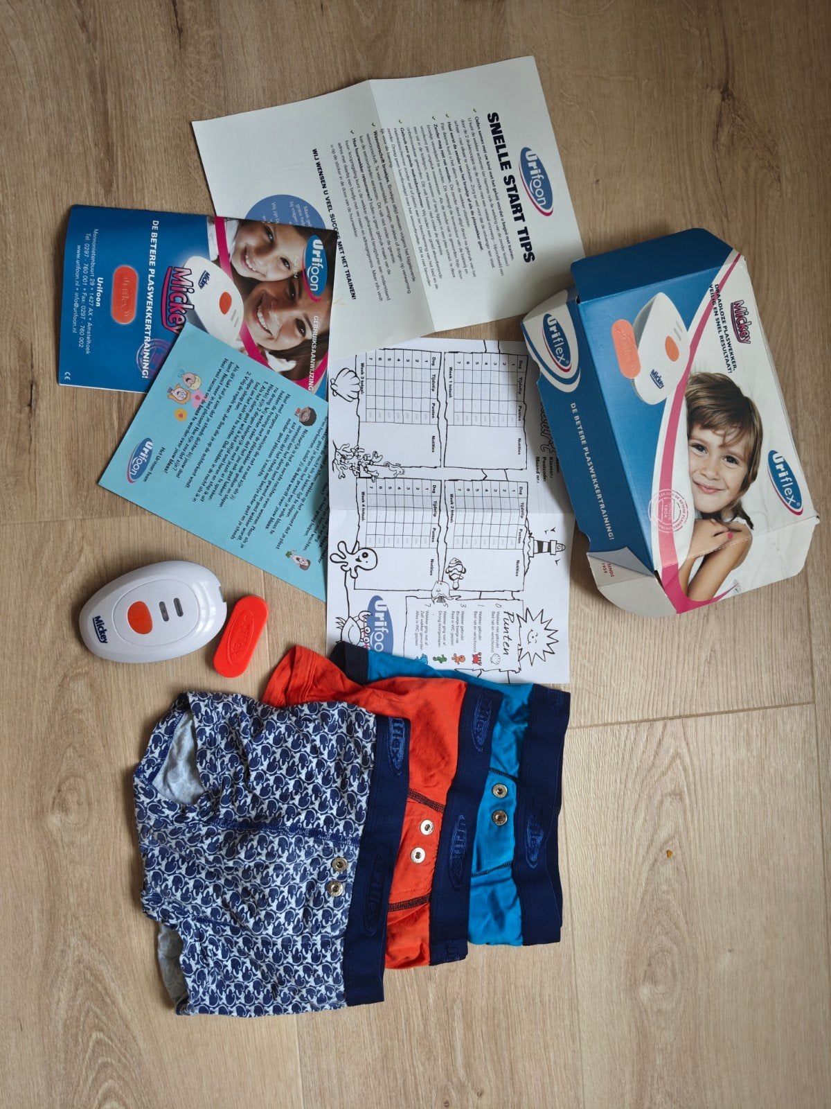 Uridoo Mickey plaswekker set met 3 onderbroeken 116, Ophalen, Gebruikt