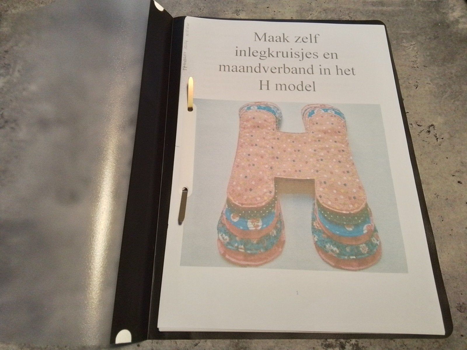 Patronen boekje wasbare inlegkruisjes H-model 18-30 cm., Ophalen of Verzenden, Vrouw, Overige merken