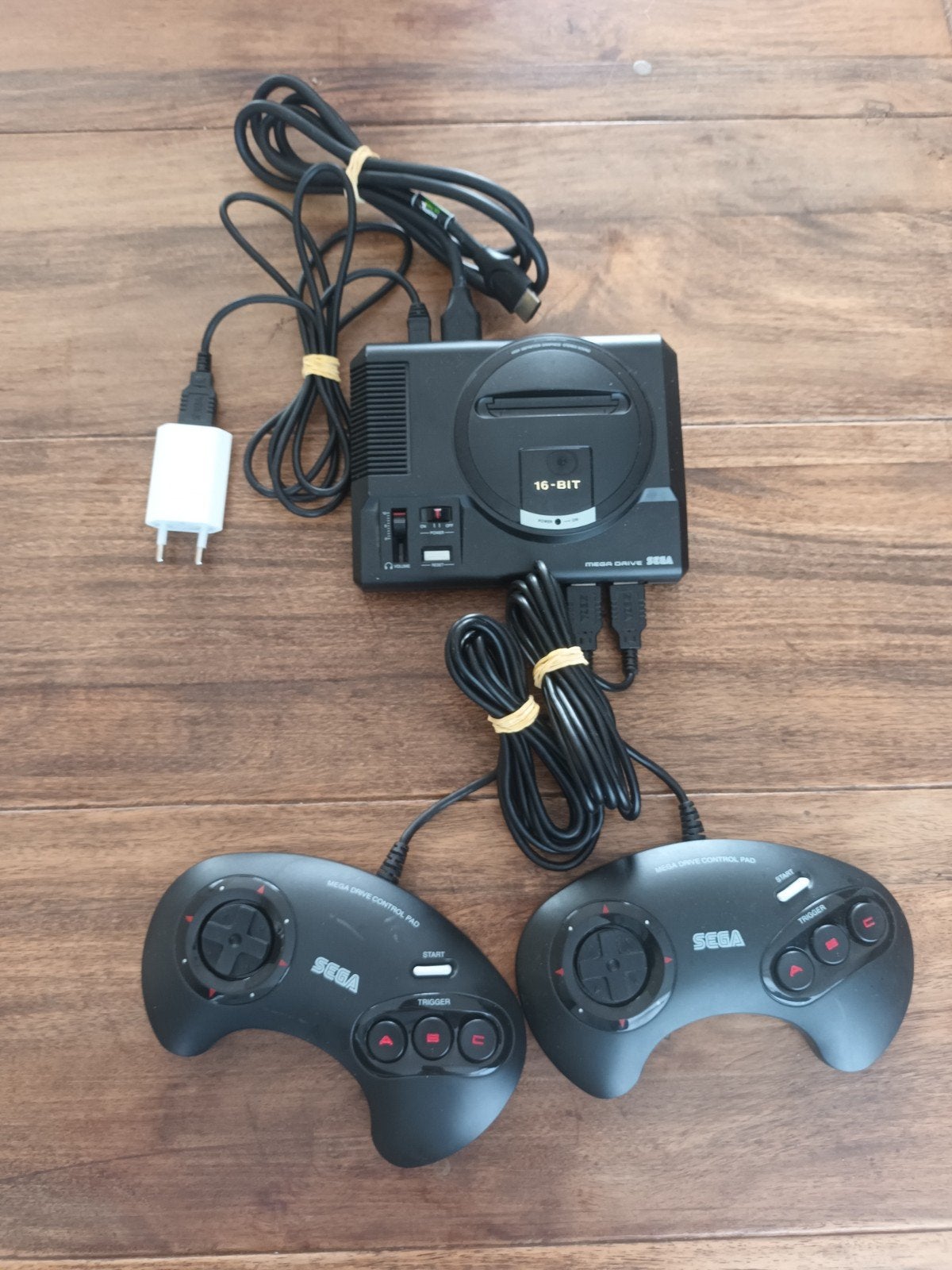 Sega Mega Drive Mini inclusief games en 2 controllers, Spelcomputers en Games, Met games, Mega Drive, Met 2 controllers, Ophalen of Verzenden