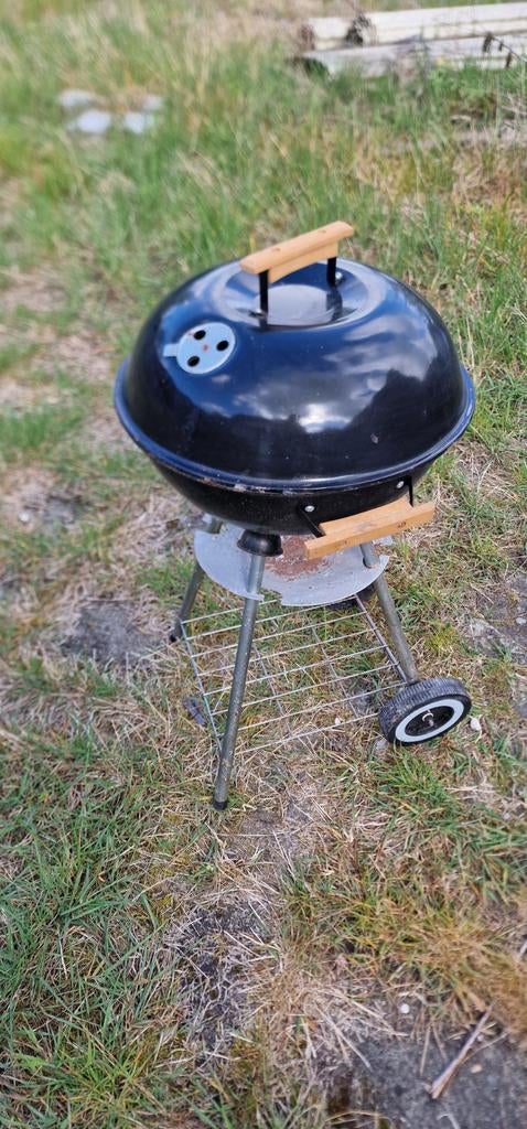 BBQ SET, Ophalen