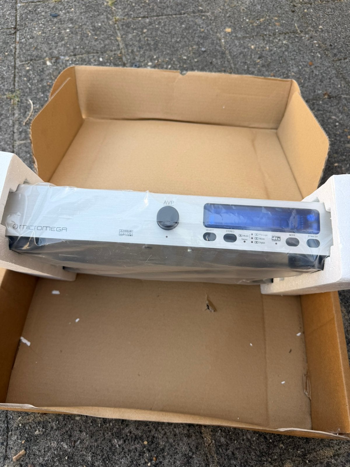 MicroMega AVP Micro Mega versterker als nieuw in doos, Ophalen of Verzenden, Zo goed als nieuw, 120 watt of meer, Overige merken