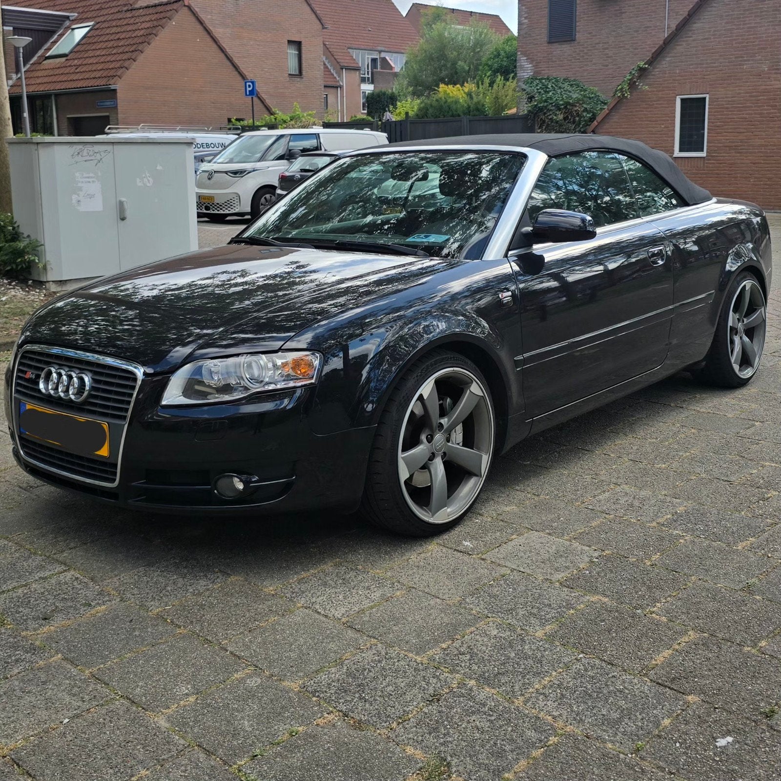 Audi A4 Cabrio 2.0 TFSI 200PK Stage 1 | 151DKM | RS4 Velgen, Voorwielaandrijving, Euro 5, Zwart, 4 cilinders