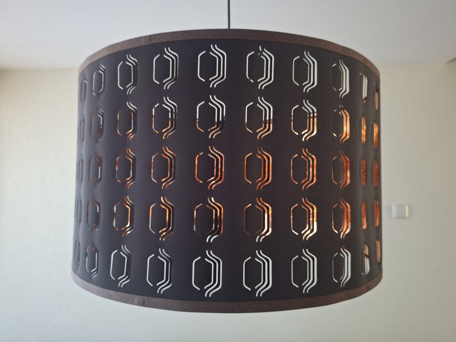 Grote IKEA hanglamp met uniek patroon, Huis en Inrichting, Ophalen, Gebruikt, Modern, Sfeervol, Metaal