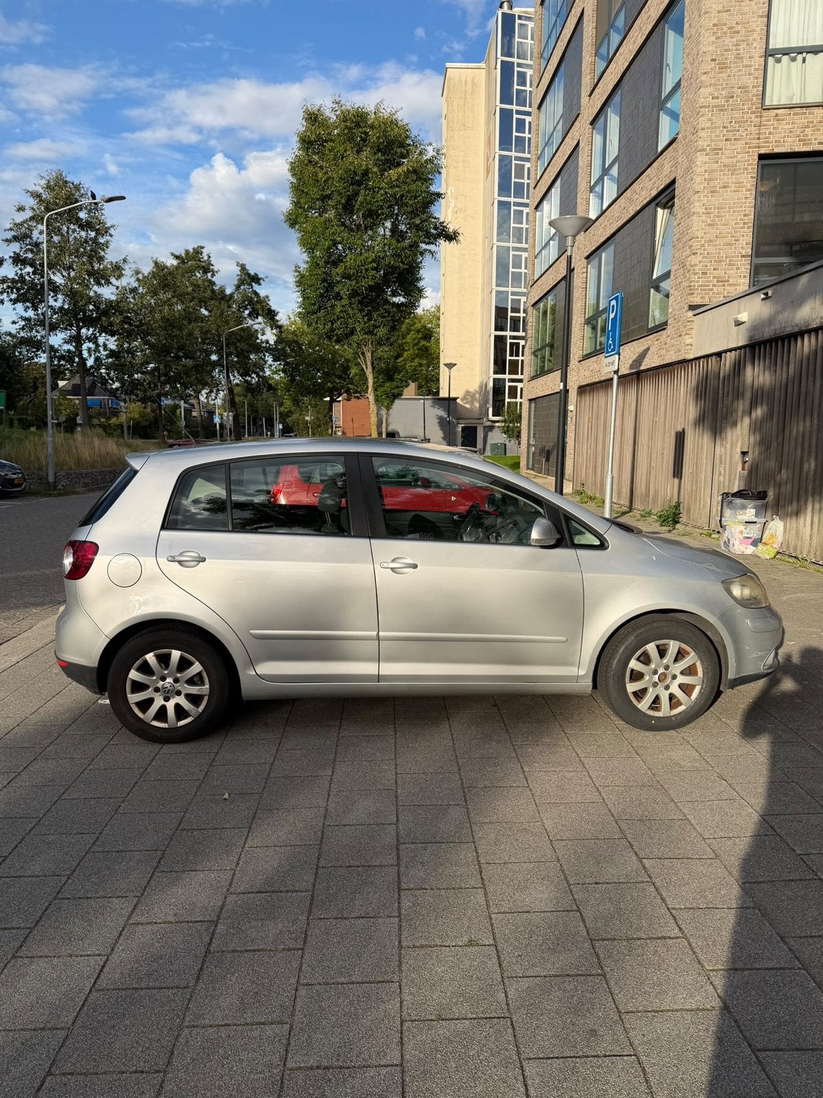 Volkswagen Golf Plus 1.6 FSI 85KW 2005 Grijs, Auto's, 4 cilinders, 1200 kg, 115 pk, Particulier