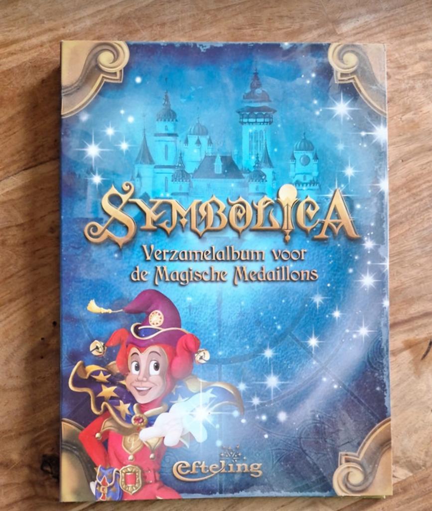 Efteling Symbolica Verzamelalbum (niet compleet), Verzamelen, Efteling, Gebruikt, Overige typen, Ophalen of Verzenden