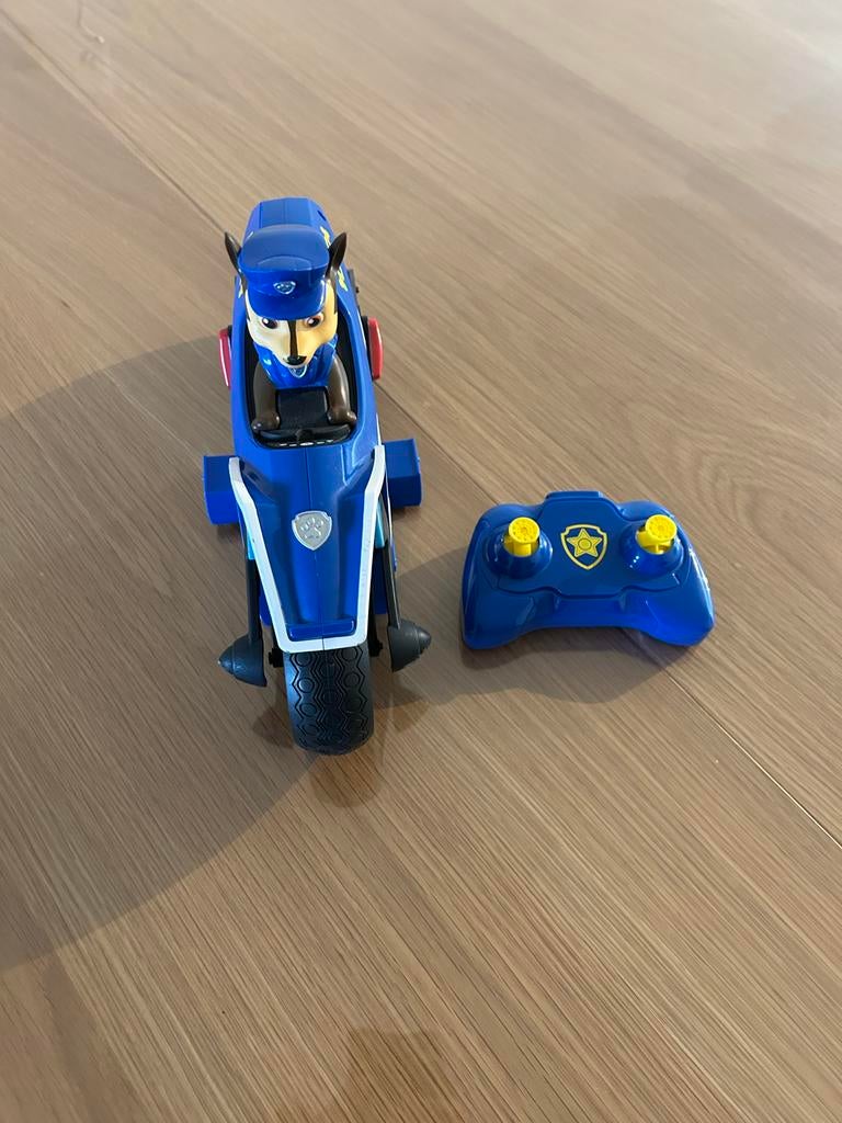Paw Patrol Chase Motor met Afstandsbediening, Ophalen of Verzenden, Zo goed als nieuw, Afstandsbediening