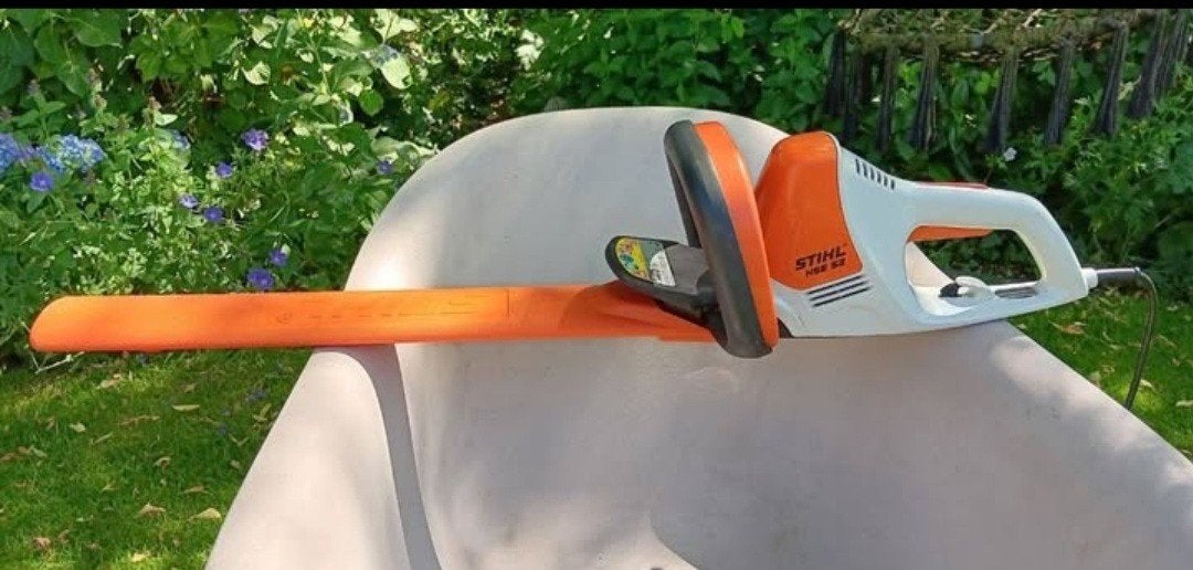 Heggenschaar STIHL HSE 52, Ophalen of Verzenden
