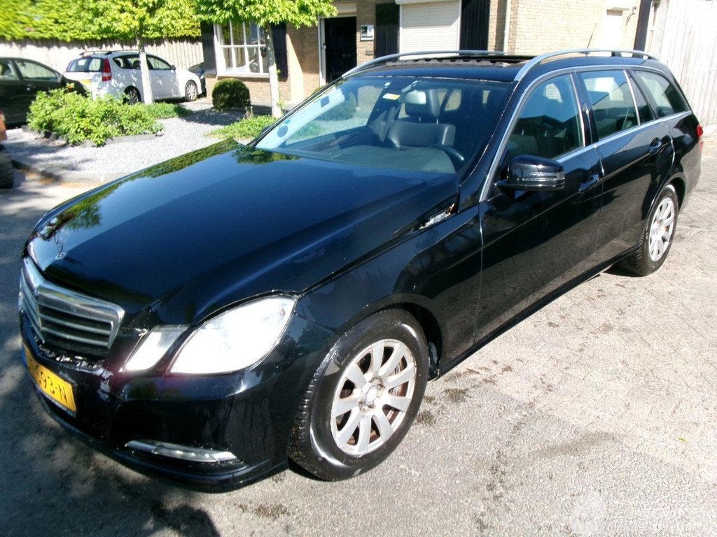 Mercedes-Benz E-klasse Estate 200 CDI, Auto's, Mercedes-Benz, Euro 5, Gebruikt, Zwart, Diesel