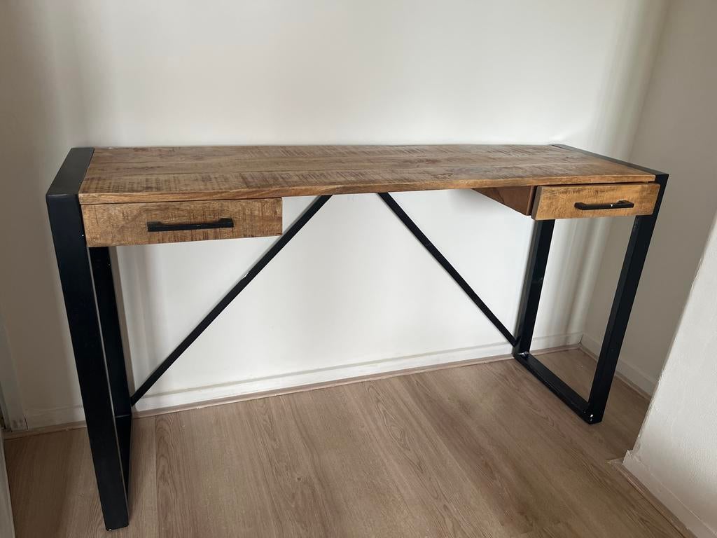 Industriële houten bureau/sidetable met lades, Huis en Inrichting, Tafels | Eettafels, Zo goed als nieuw, 100 tot 150 cm, Minder dan 50 cm