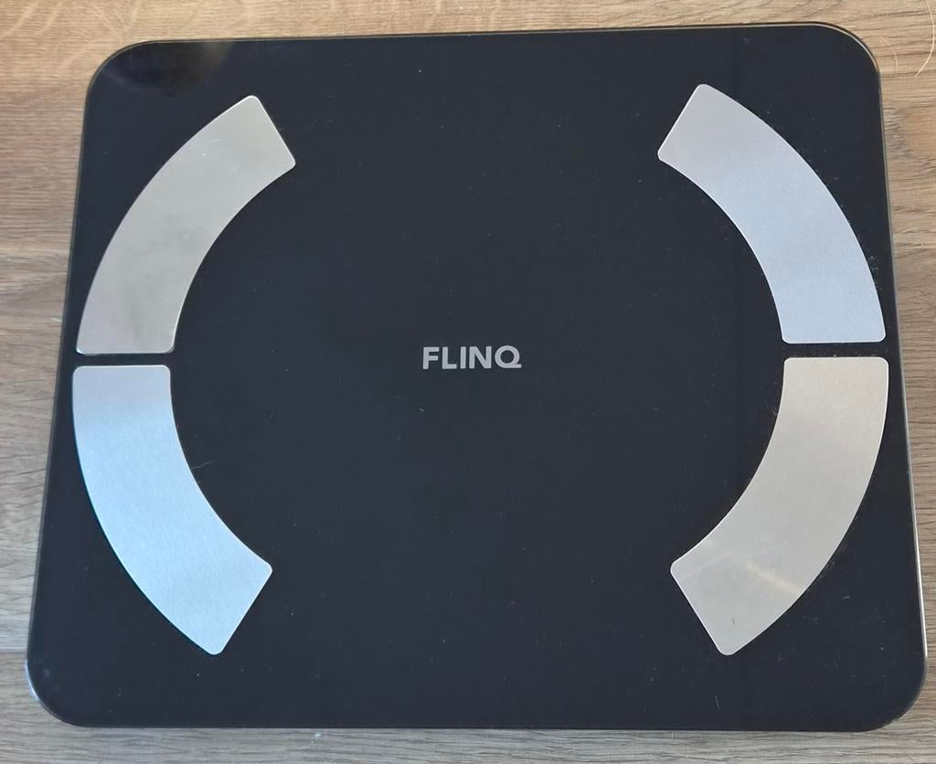 FLINQ Personenweegschaal, Ophalen