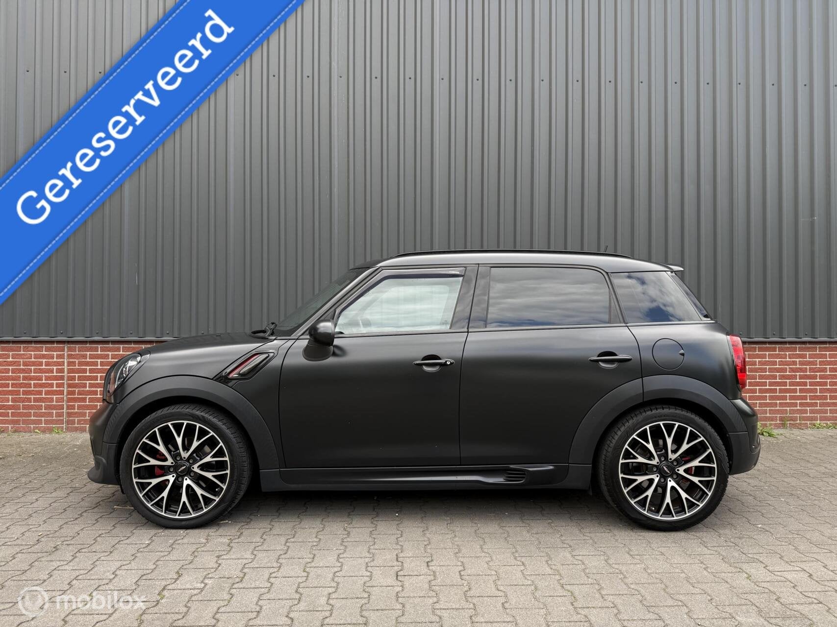 Mini Countryman 1.6 John Cooper Works ALL4 Pano Leer Cruise, Auto's, 1380 kg, Gebruikt, Zwart, Handgeschakeld