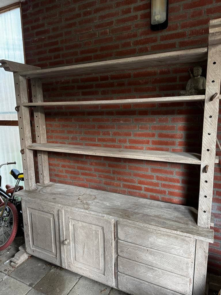 Gratis oude kaaskast z.s.m. ophalen!, Huis en Inrichting, Ophalen, Gebruikt, 25 tot 50 cm
