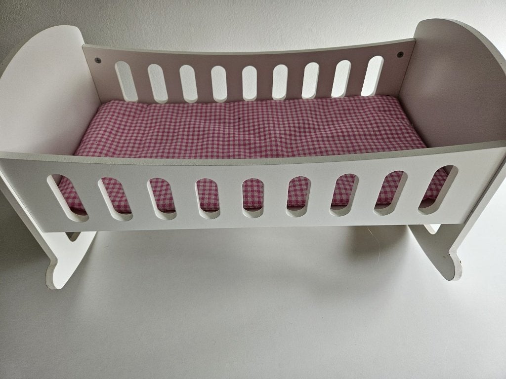 Poppenbed, Ophalen of Verzenden, Zo goed als nieuw, Babypop