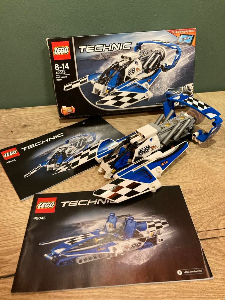 Lego Technic 42045 - Hydroplane Racer, Kinderen en Baby's, Speelgoed | Duplo en Lego, Ophalen of Verzenden, Zo goed als nieuw