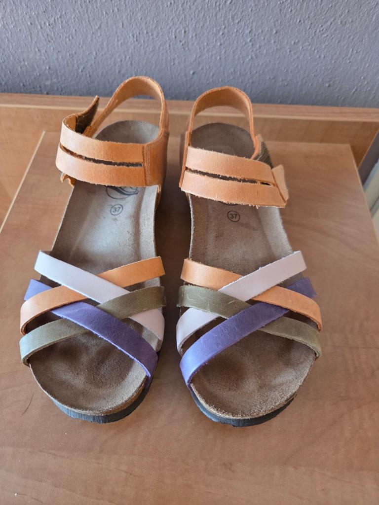 Sabatini Gekleurde Sandalen Maat 37 met Klittenband, Kleding | Dames, Schoenen, Zo goed als nieuw, Sandalen of Muiltjes, Overige kleuren