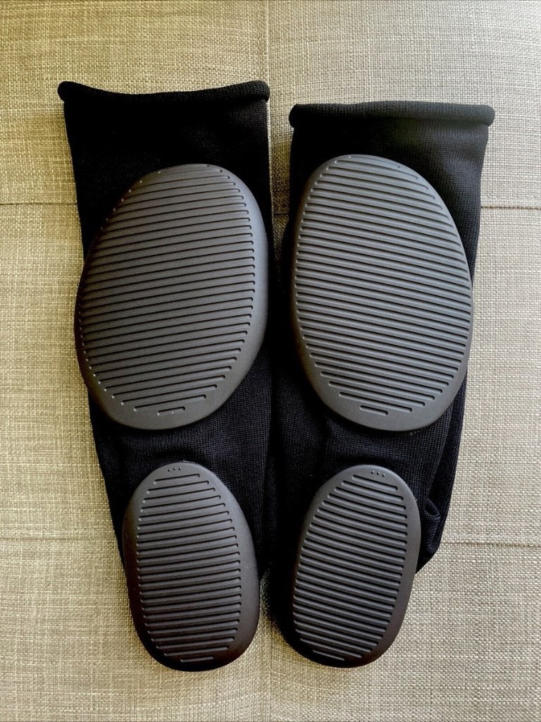 YZY Pods (Keuze uit 3 Maten) Yeezy, Zwart, Nieuw, Ophalen of Verzenden, Sneakers of Gympen
