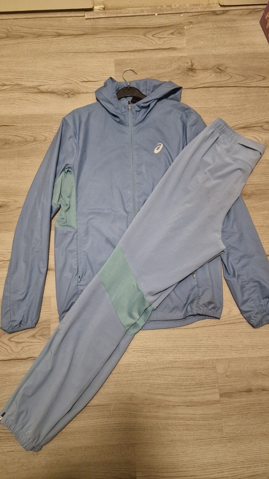 Asics trainingspak blauw maat s hele goede staat, Kleding | Heren, Fitness, Blauw, Ophalen of Verzenden, Zo goed als nieuw