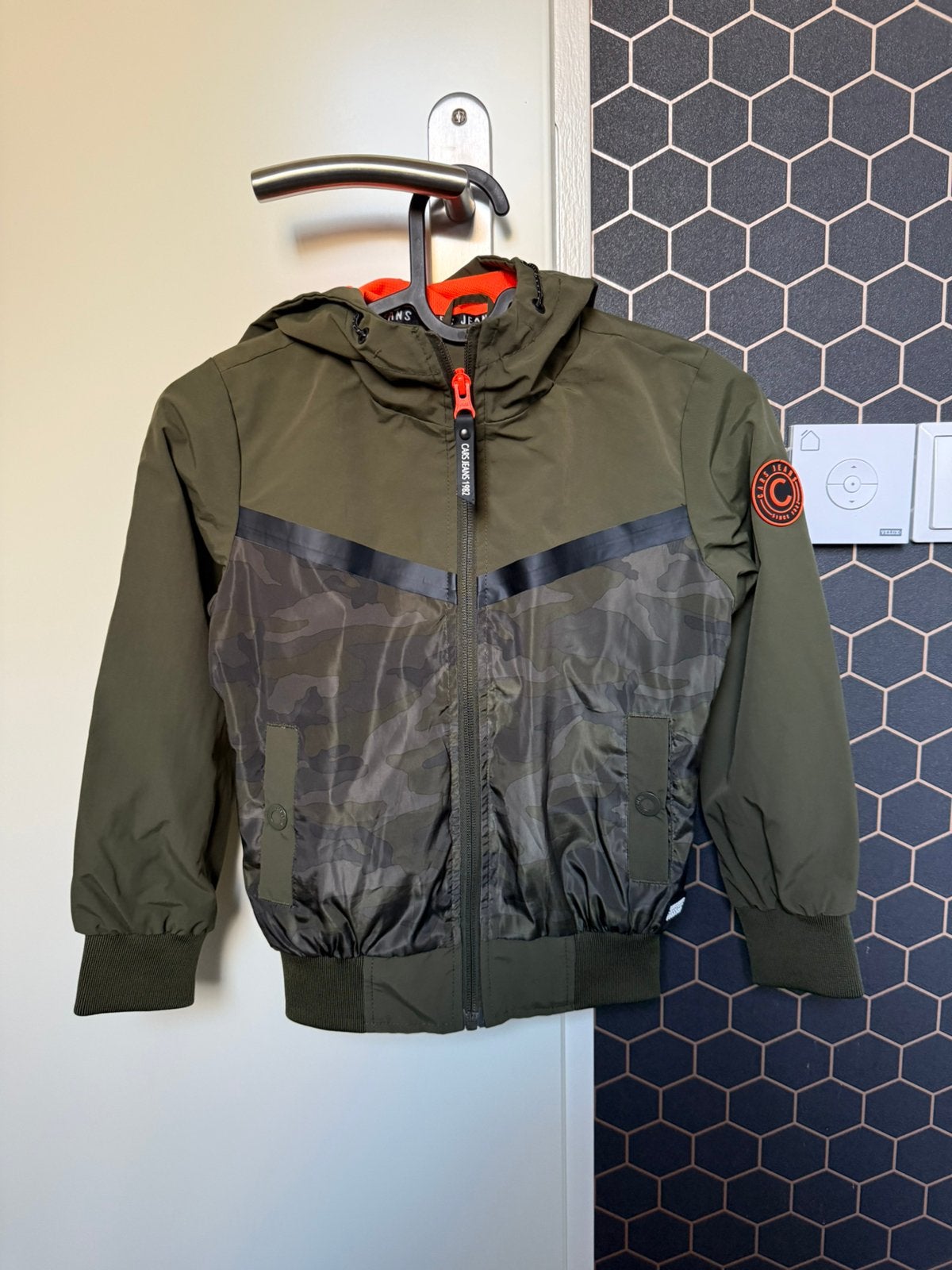 Cars jeans jongens zomerjas. Maat 6 ( 116 ), Ophalen, Zo goed als nieuw