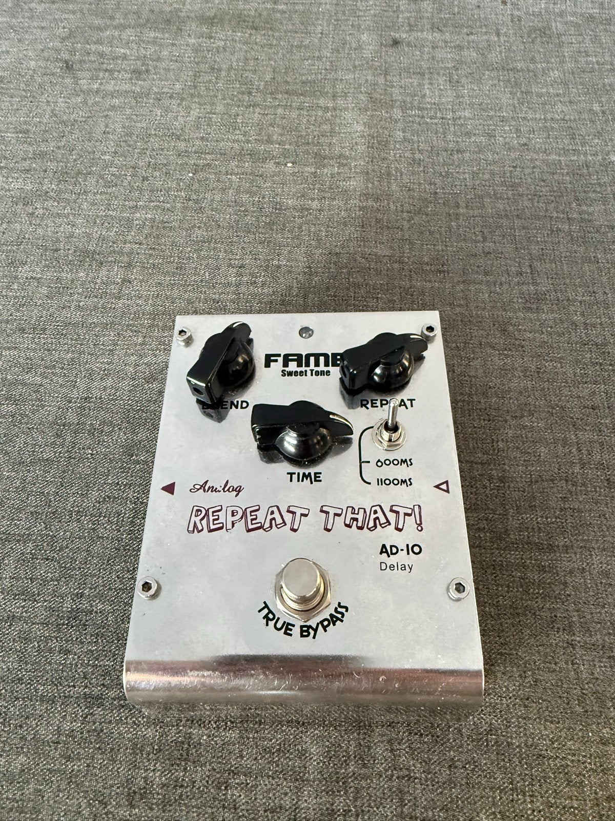 Fame Sweet Tone Repeat That! AD-10 Analoge Delay Pedaal, Ophalen of Verzenden, Gebruikt, Delay of Echo