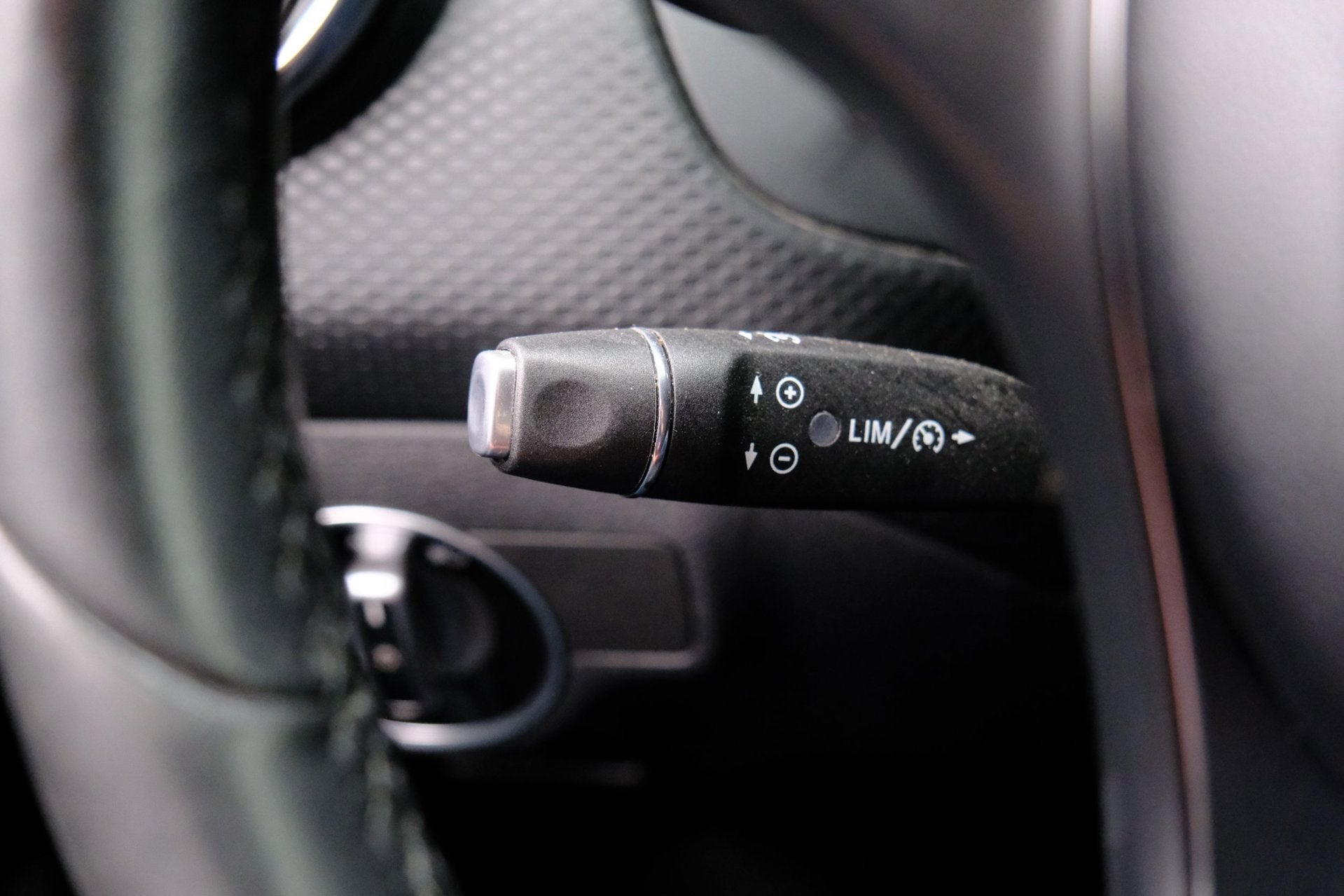 Foto 19 van Mercedes-Benz A-klasse 160 Ambition Aut. LED|Navi|1e Eig|Hal
