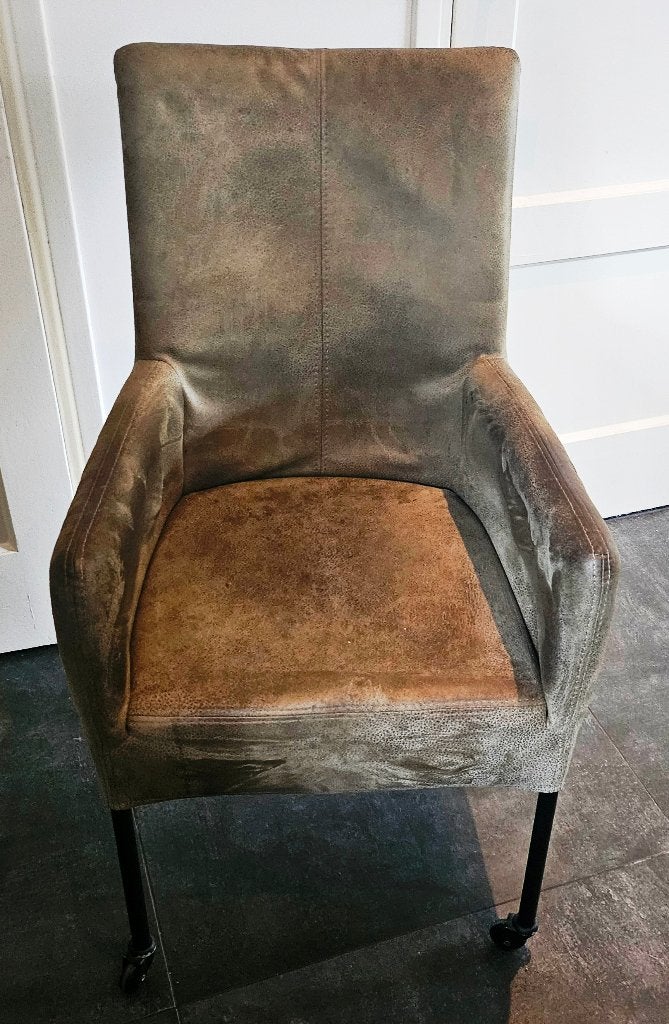 4 huiskamerstoelen met armleuning en wieltjes, Huis en Inrichting, Ophalen, Gebruikt, Bruin, Metaal