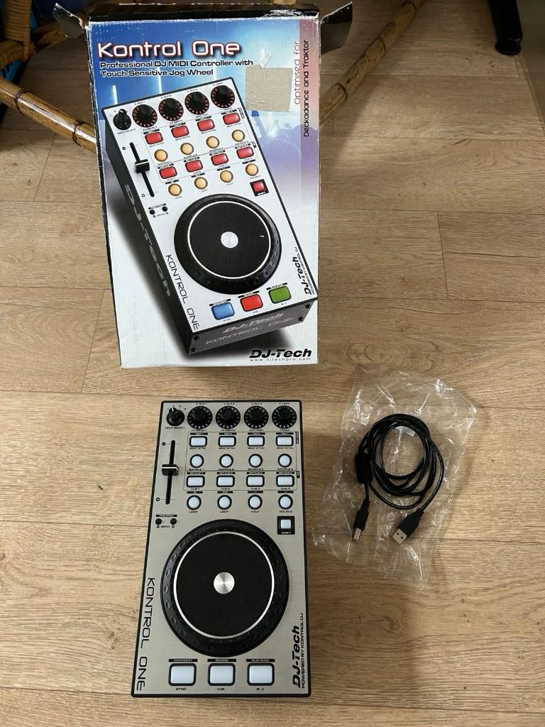 DJ Tech Kontrol One Professional DJ Controller, Ophalen of Verzenden, Zo goed als nieuw, Draaitafel, Overige merken
