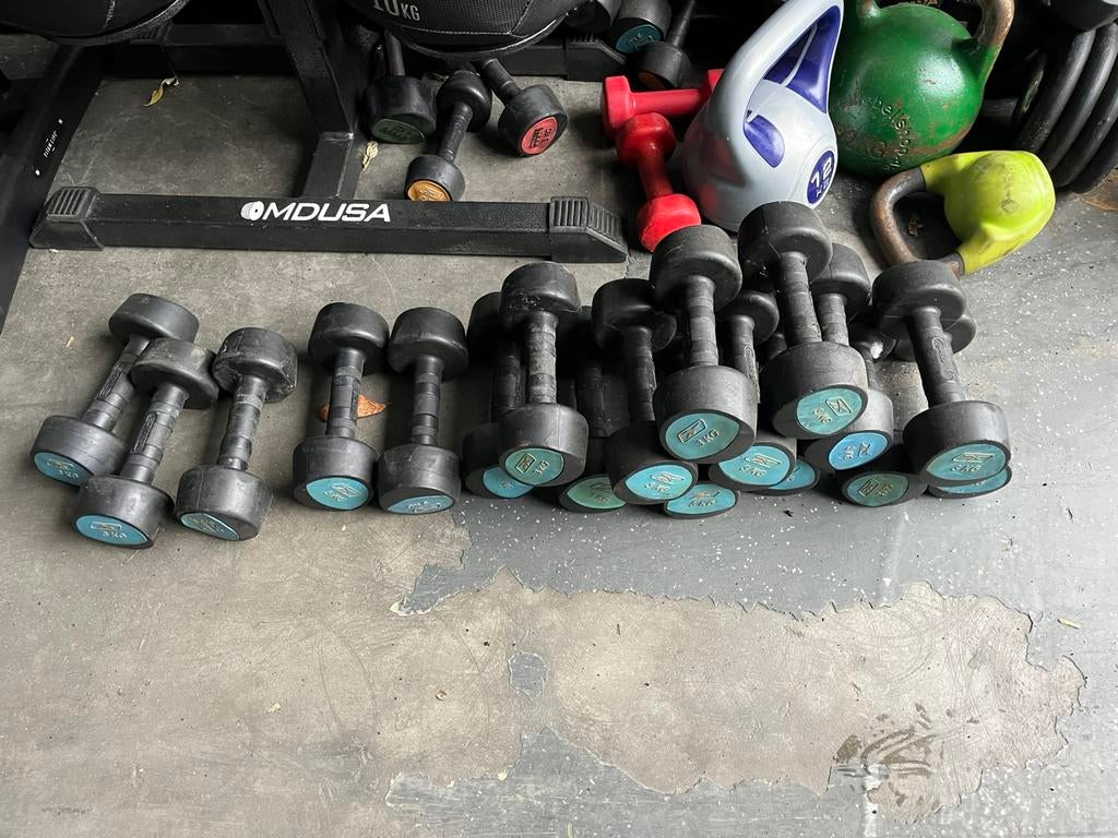 24 x 3 kg rubberen dumbbells dumbbell set gewichten, Ophalen, Dumbbell, Gebruikt, Dumbbells