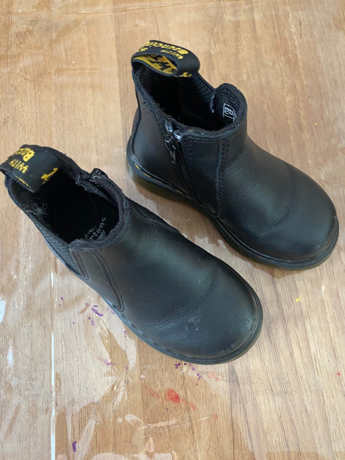 Dr martens air bounce, Ophalen of Verzenden, Zo goed als nieuw, Meisje, Schoenen