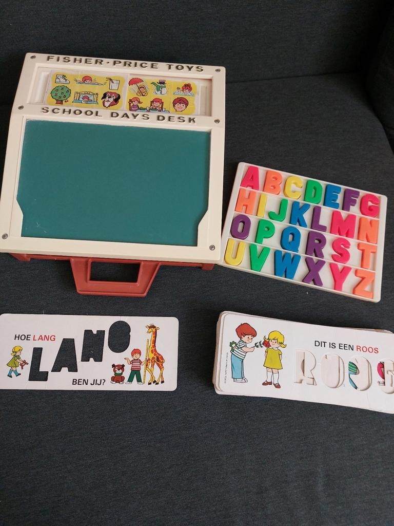 Vintage Fisher-Price School Days Desk met Magneten, Ophalen, Gebruikt, Speelset