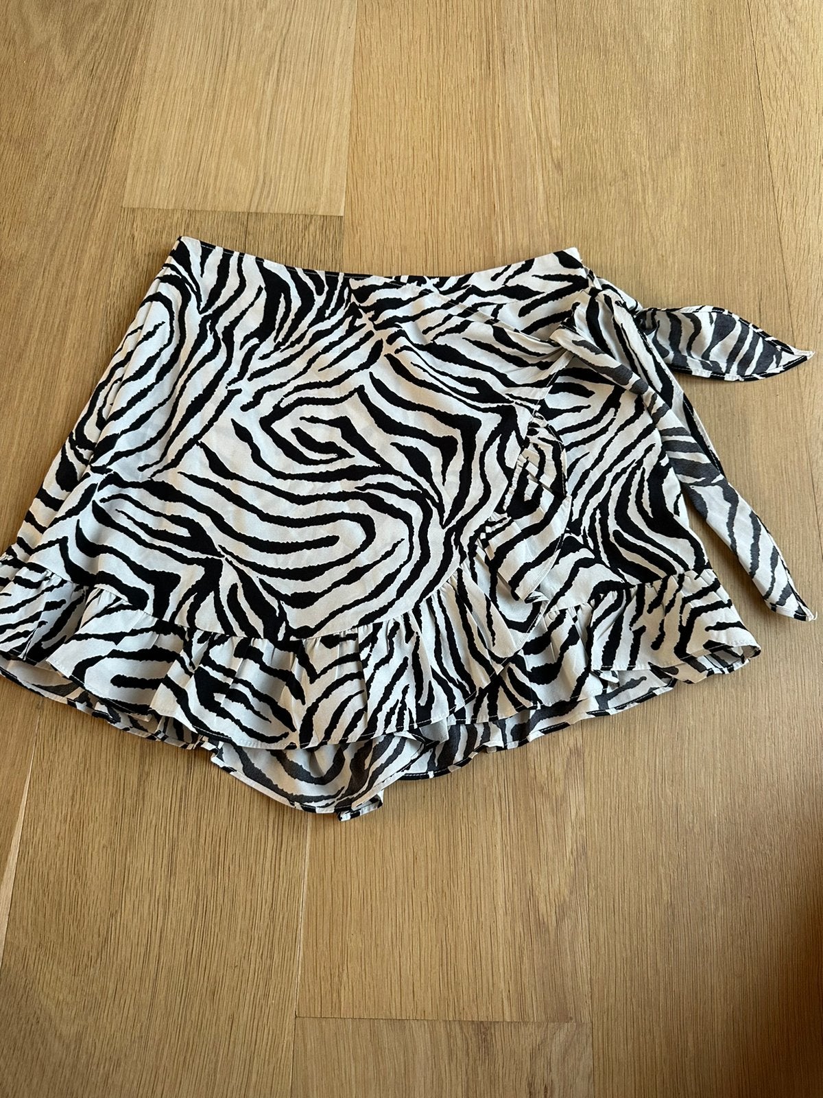 Loavies gestreept broek rok S, Zwart, Ophalen of Verzenden, Maat 36 (S), Gedragen