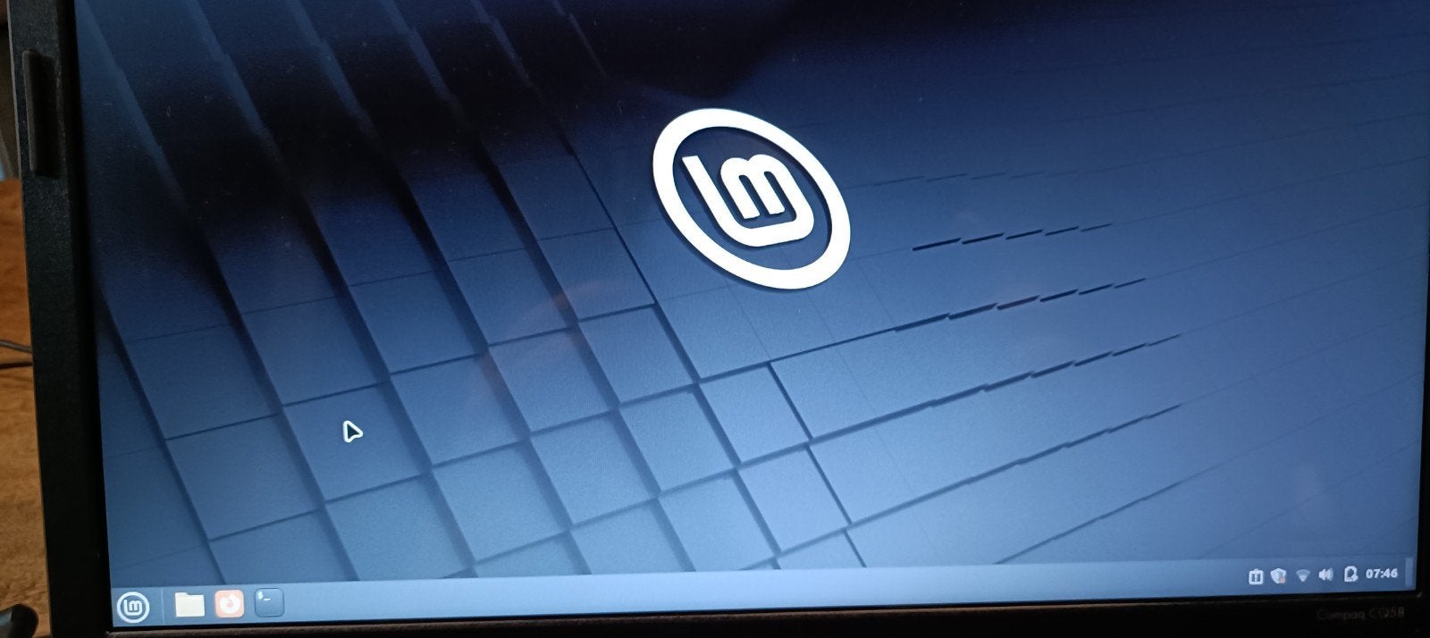 Nieuwe Linux mint cinnamon+Hp+ssd, Computers en Software, Besturingssoftware, Ophalen, Refurbished