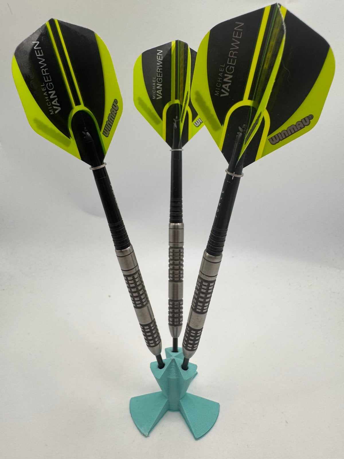 Winmau Michael van Gerwen Absolute 24 Gram Dartpijlen, Ophalen of Verzenden, Zo goed als nieuw, Nvt, Pijlen